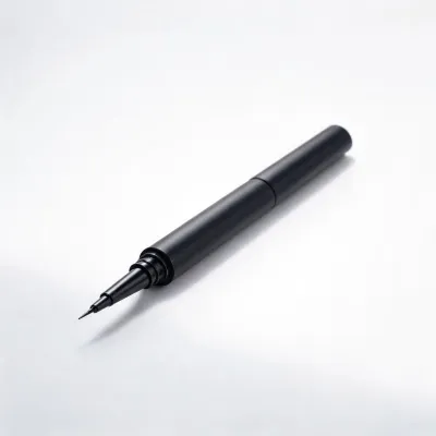 winged eyeliner